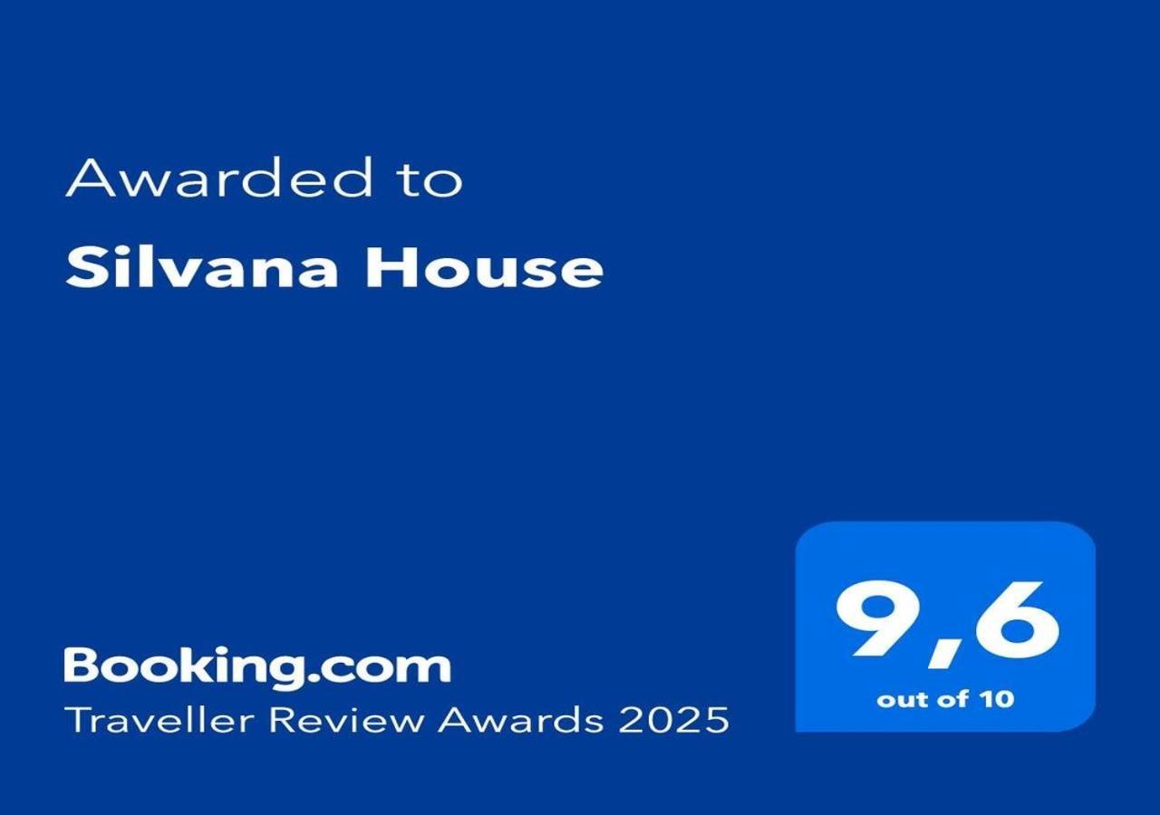 Silvana House Napels Buitenkant foto