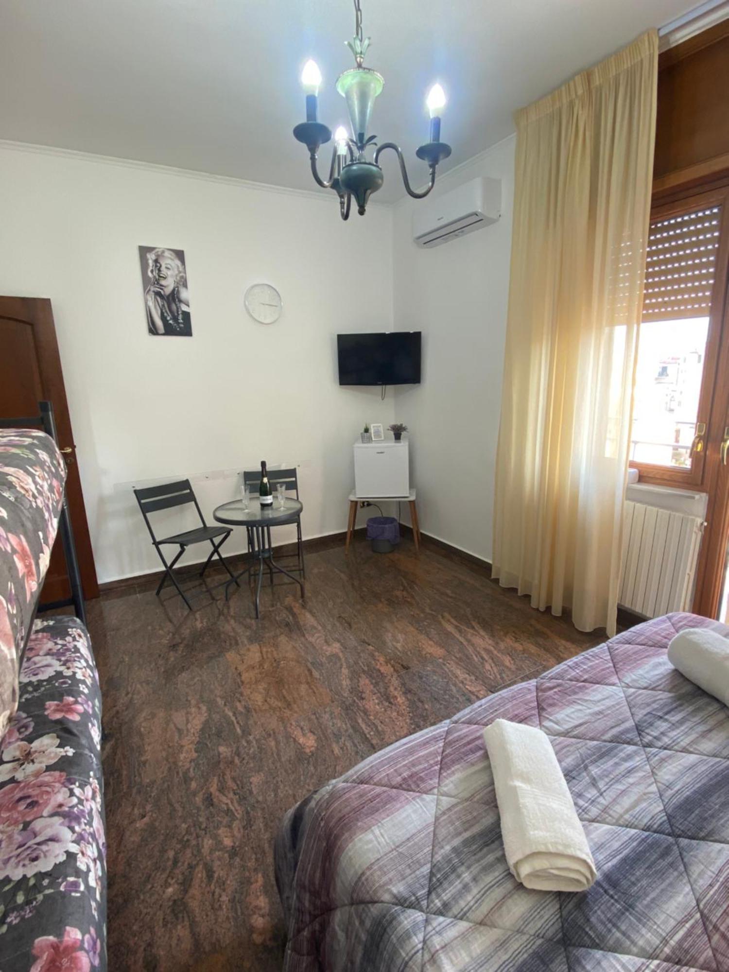 Silvana House Napels Buitenkant foto